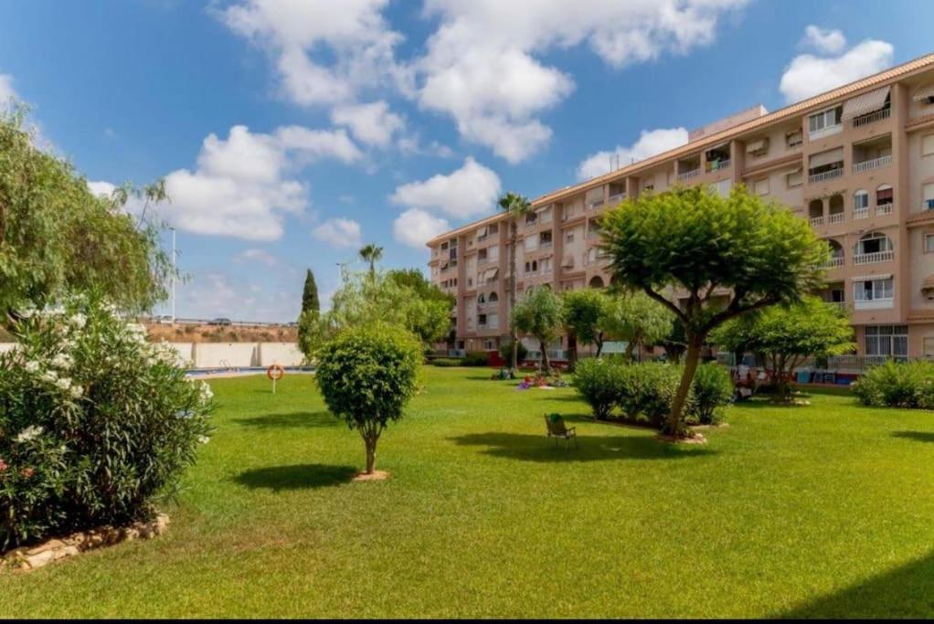 Casa Di Mateo With Garden View And Swimming Pool Torrevieja Exterior foto